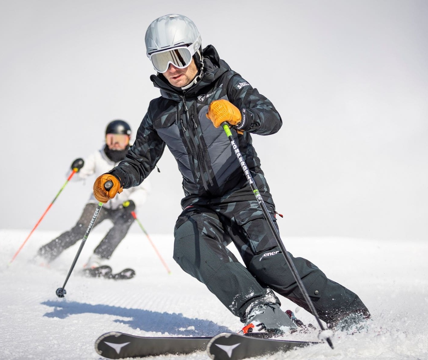 Skifahrer meistert die Piste mit Bravour © Christian Fischbacher/TVB Filzmoos