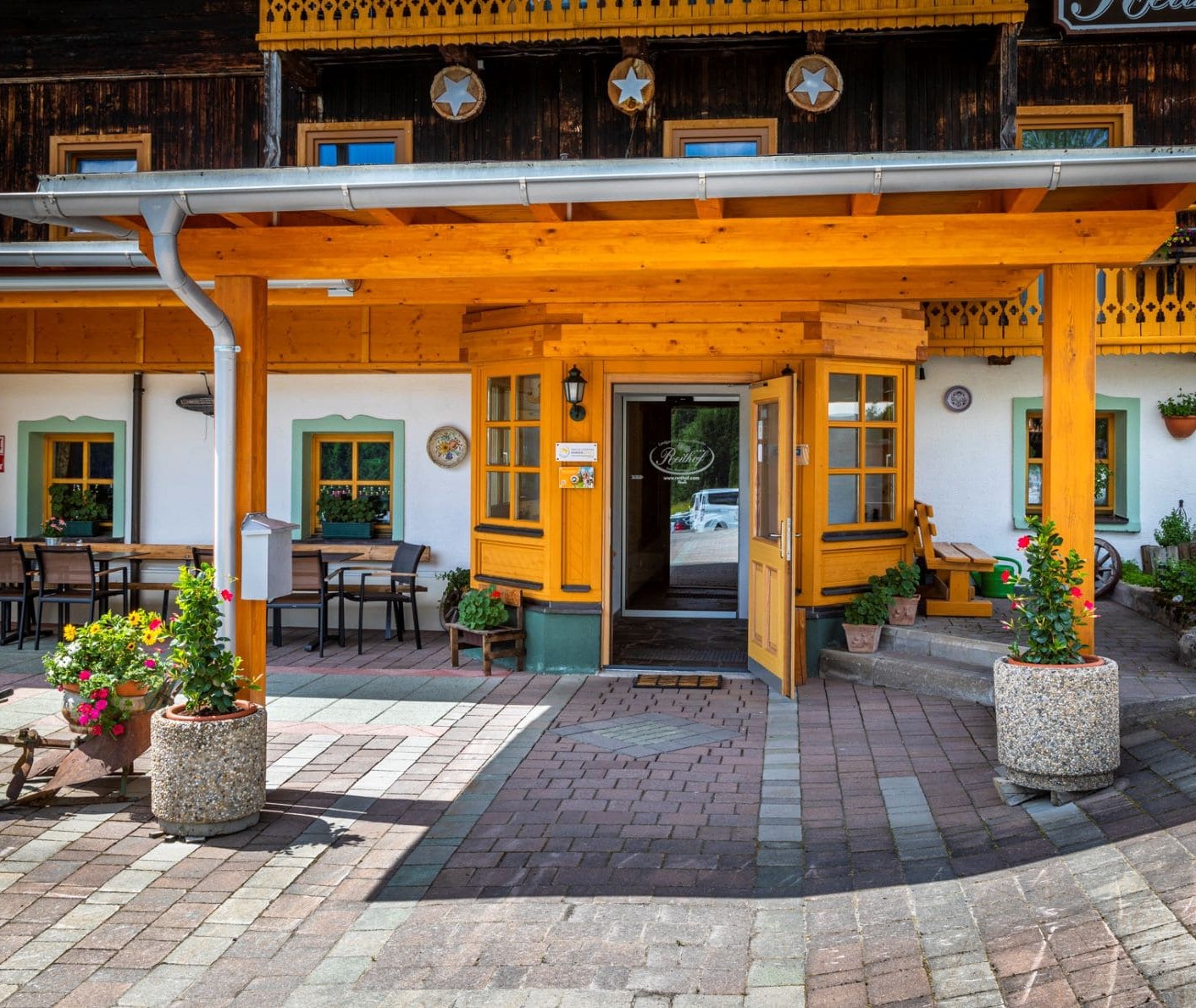 Der Eingang zum Reithof © Bernd Suppan