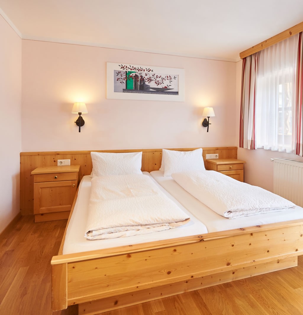 Helle und freundliche Doppelzimmer für deinen erholsamen Aufenthalt